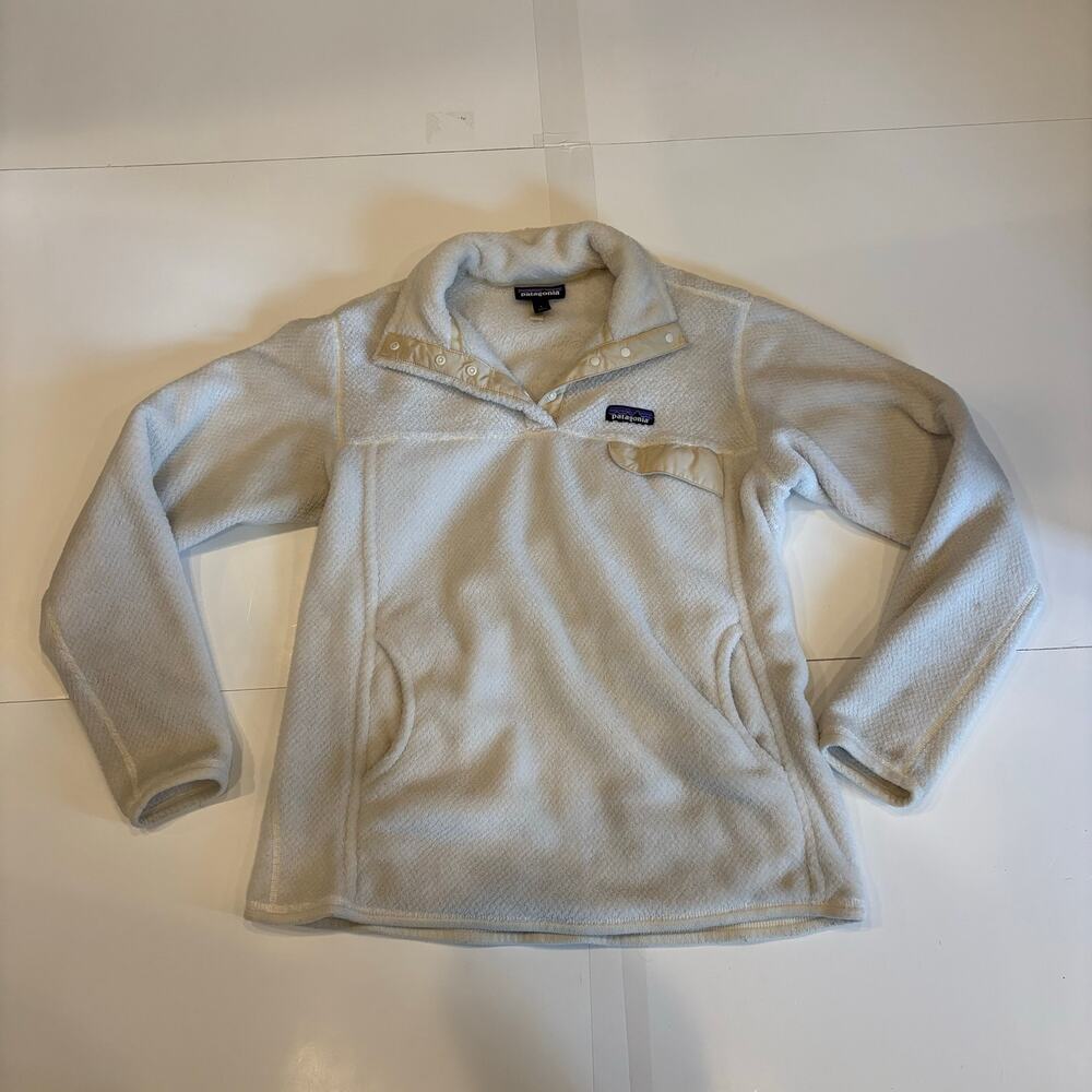 Patagonia White Pull over